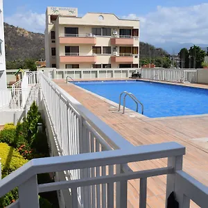  Apartamento Apartamento En El Rodadero - Cerca A Arrecife Mall